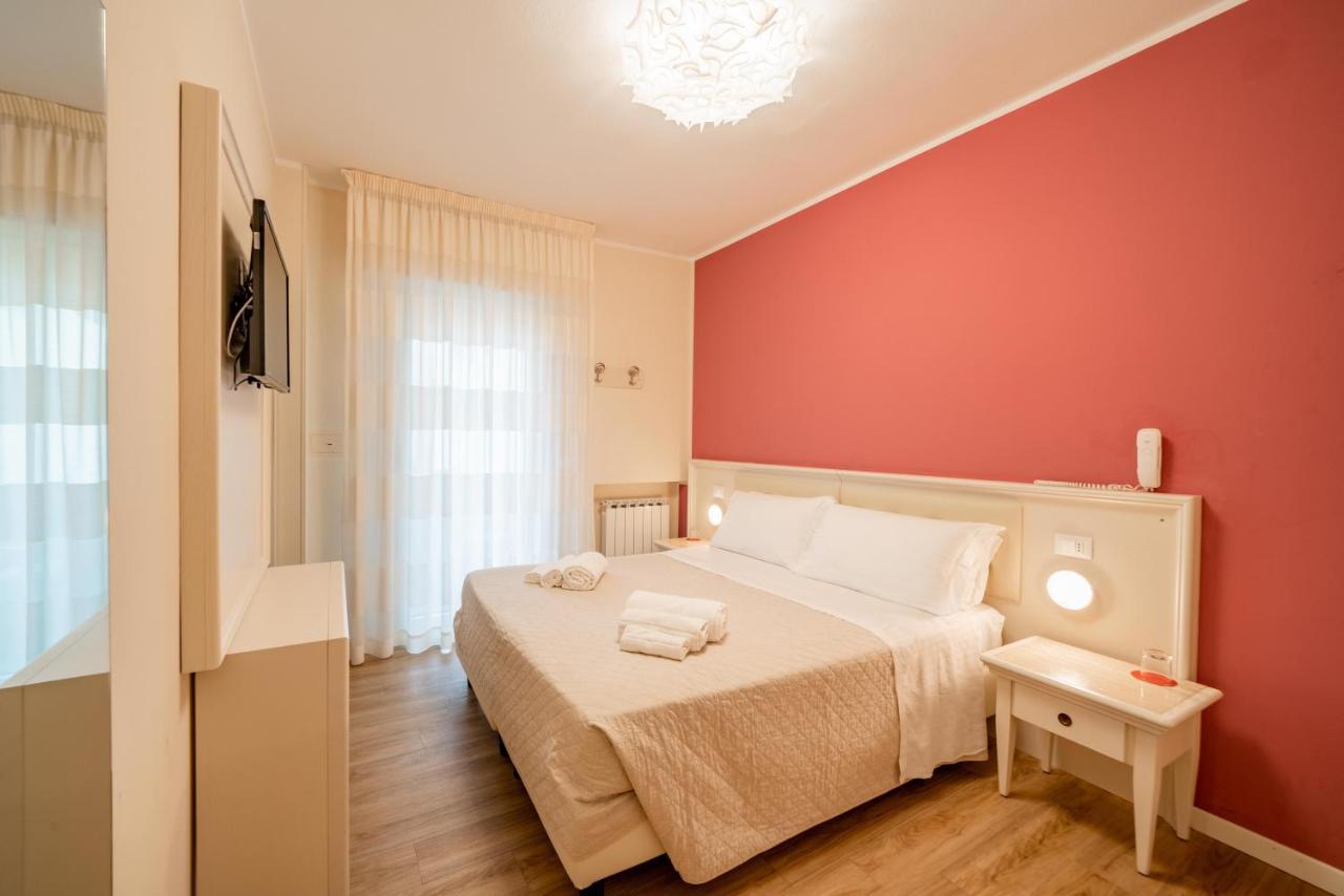 Hotel Orchidea Cervia Exterior foto